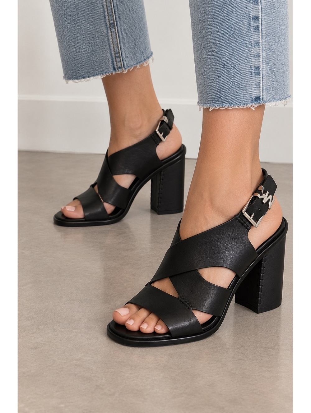 Michael Kors Raven Block Heel Sandals Black Leather Size 6M NIB